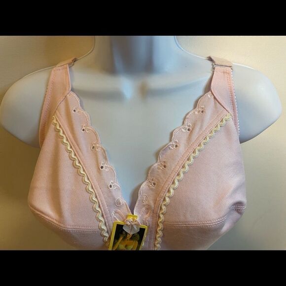 🛍Lynda’s World Assorted Floral embroidery Bras - Picture 13 of 13